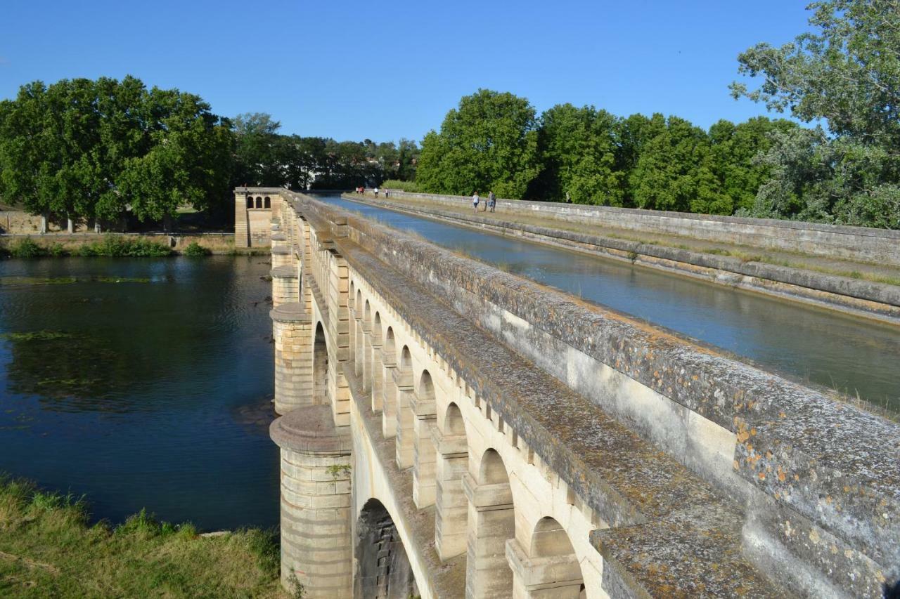 L'Instant Canal Apartman Capestang Kültér fotó